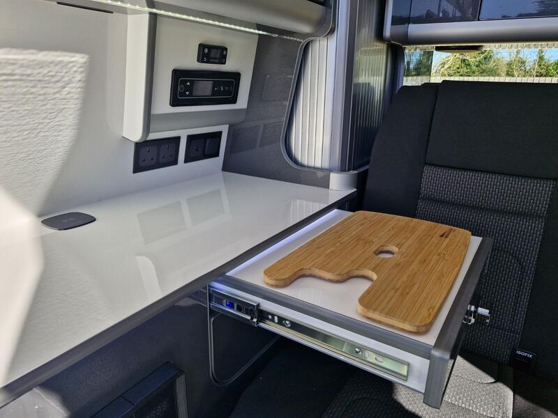VOLKSWAGEN CAMPERVAN