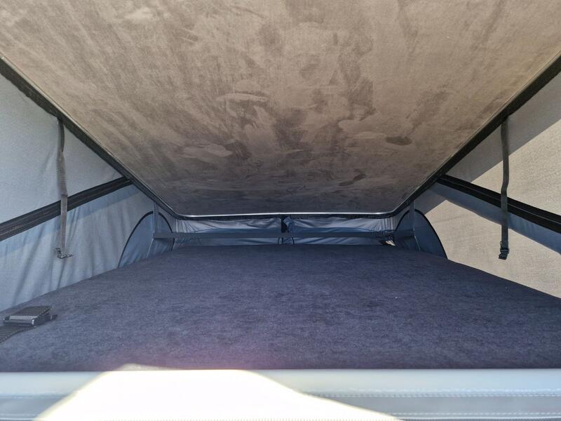 VOLKSWAGEN CAMPERVAN