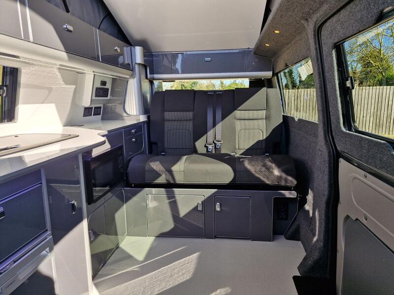 VOLKSWAGEN CAMPERVAN