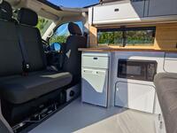 VOLKSWAGEN CAMPERVAN