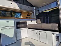 VOLKSWAGEN CAMPERVAN