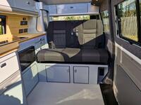 VOLKSWAGEN CAMPERVAN
