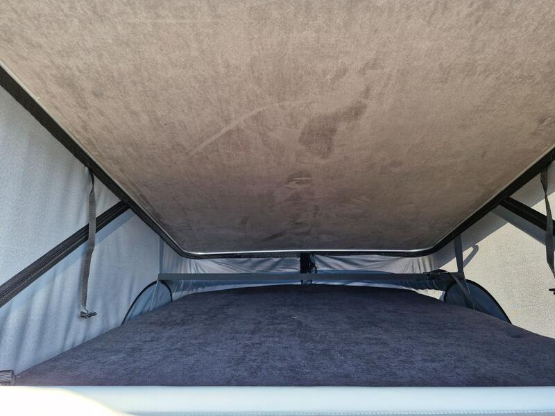VOLKSWAGEN CAMPERVAN