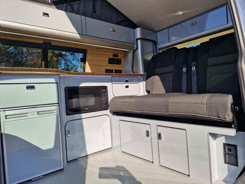 VOLKSWAGEN CAMPERVAN