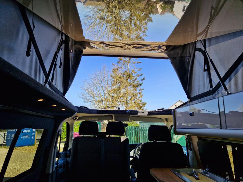 VOLKSWAGEN CAMPERVAN