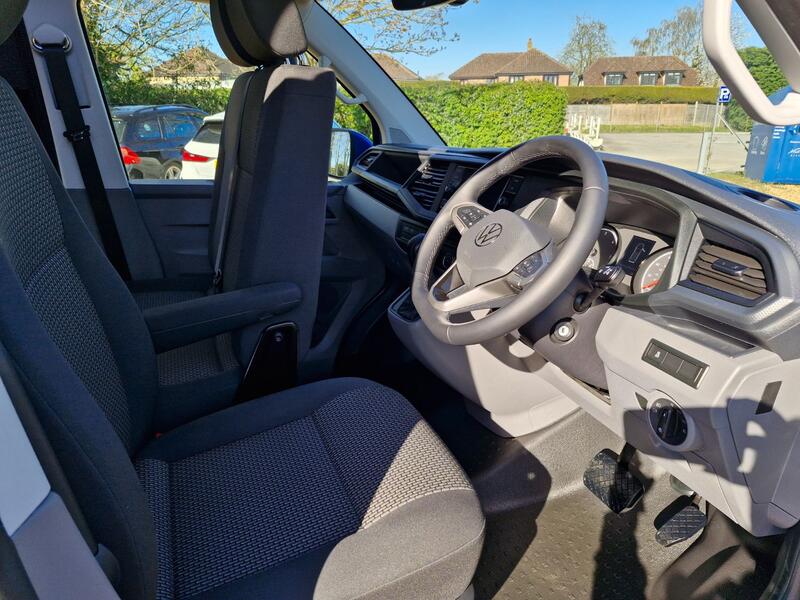 VOLKSWAGEN CAMPERVAN