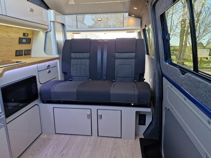 VOLKSWAGEN CAMPERVAN