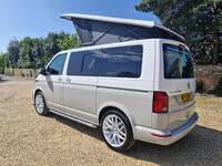 VOLKSWAGEN CAMPERVAN