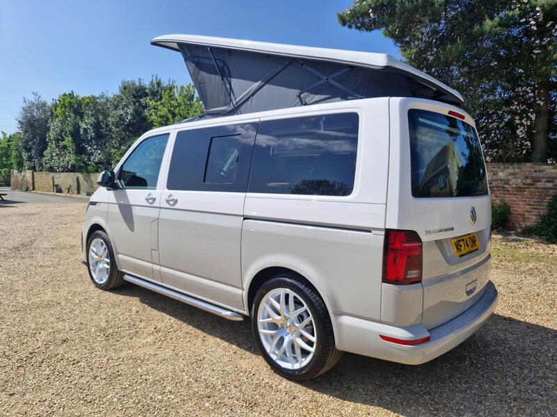 VOLKSWAGEN CAMPERVAN