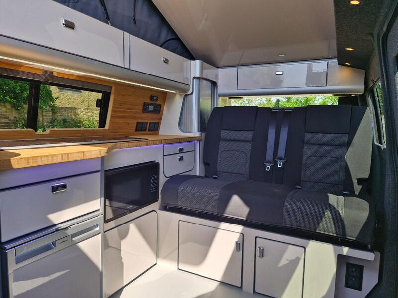 VOLKSWAGEN CAMPERVAN