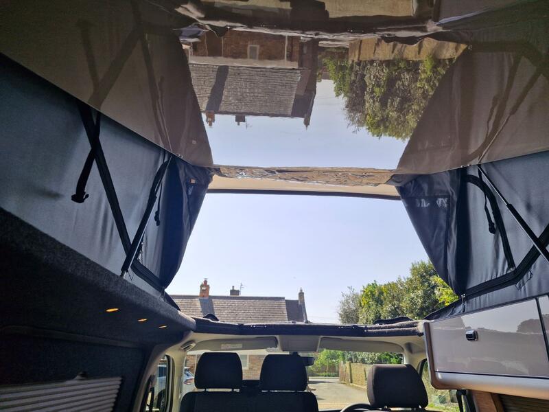 VOLKSWAGEN CAMPERVAN