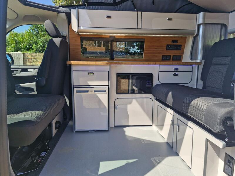 VOLKSWAGEN CAMPERVAN