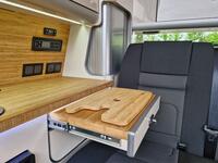 VOLKSWAGEN CAMPERVAN