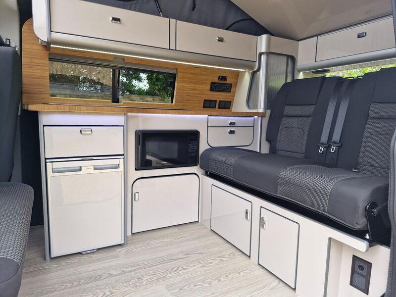 VOLKSWAGEN CAMPERVAN
