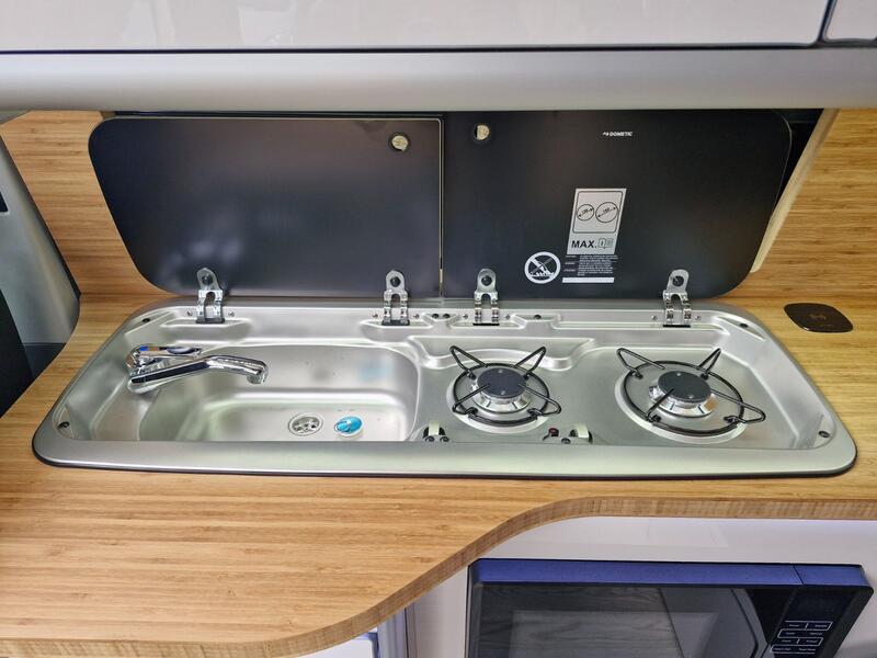 VOLKSWAGEN CAMPERVAN