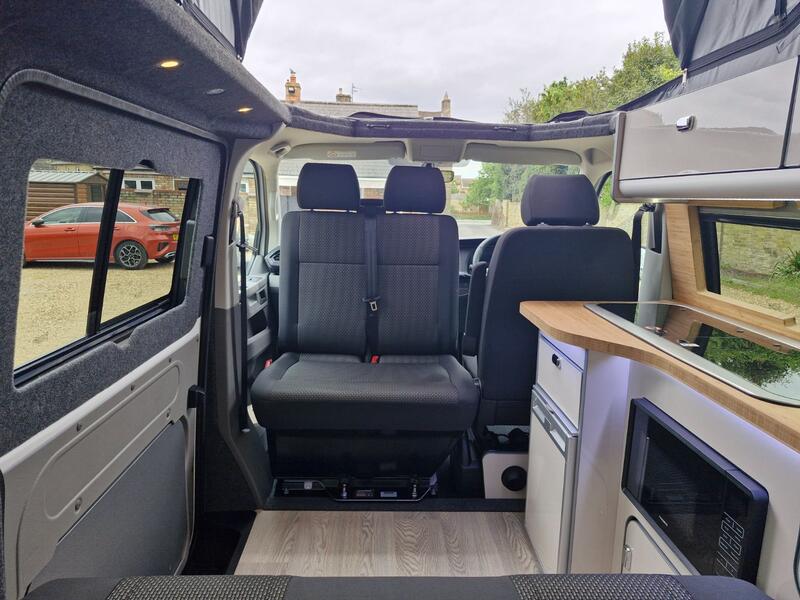 VOLKSWAGEN CAMPERVAN