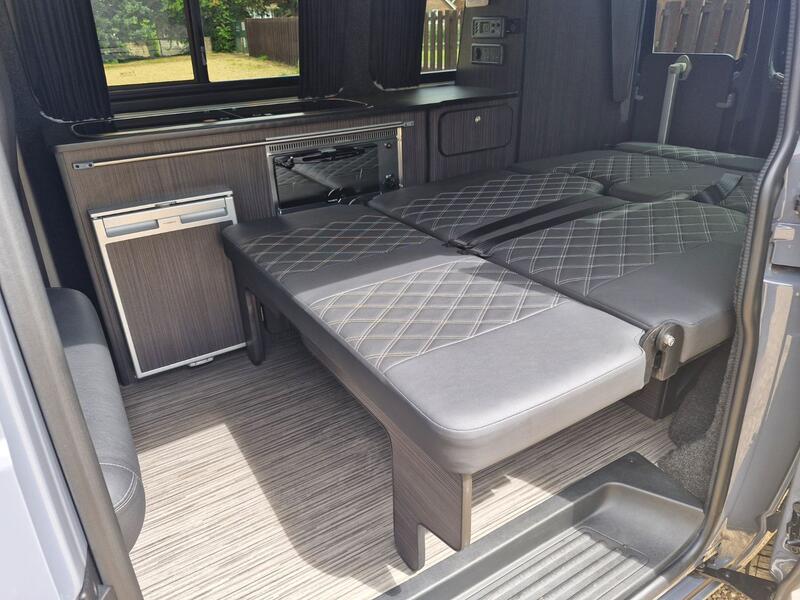 VOLKSWAGEN CAMPERVAN