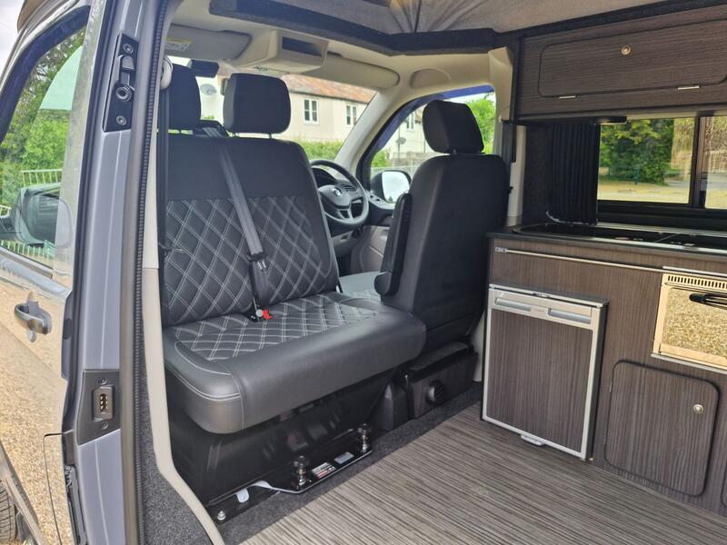VOLKSWAGEN CAMPERVAN
