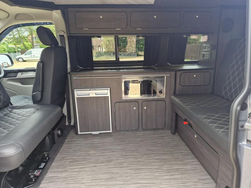 VOLKSWAGEN CAMPERVAN