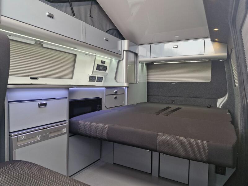 VOLKSWAGEN CAMPERVAN