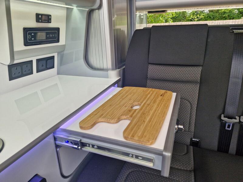 VOLKSWAGEN CAMPERVAN