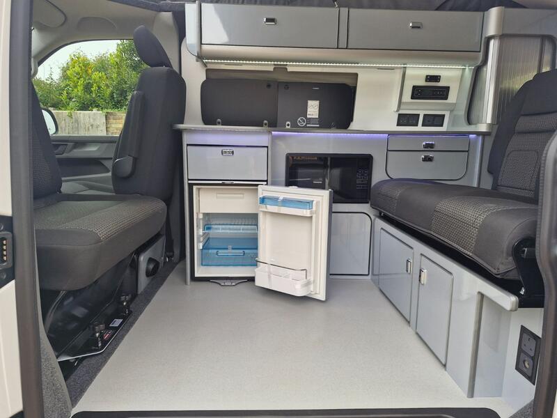 VOLKSWAGEN CAMPERVAN