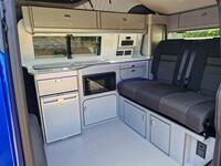 VOLKSWAGEN CAMPERVAN