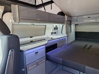 VOLKSWAGEN CAMPERVAN