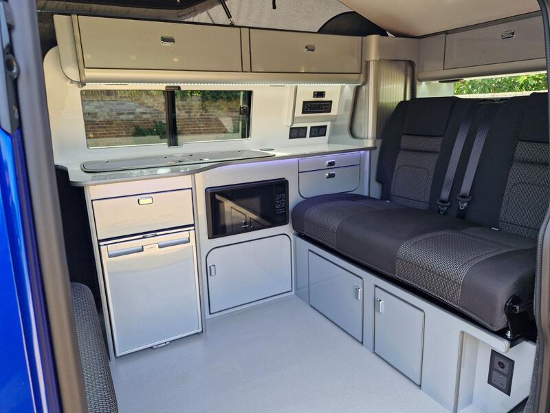 VOLKSWAGEN CAMPERVAN