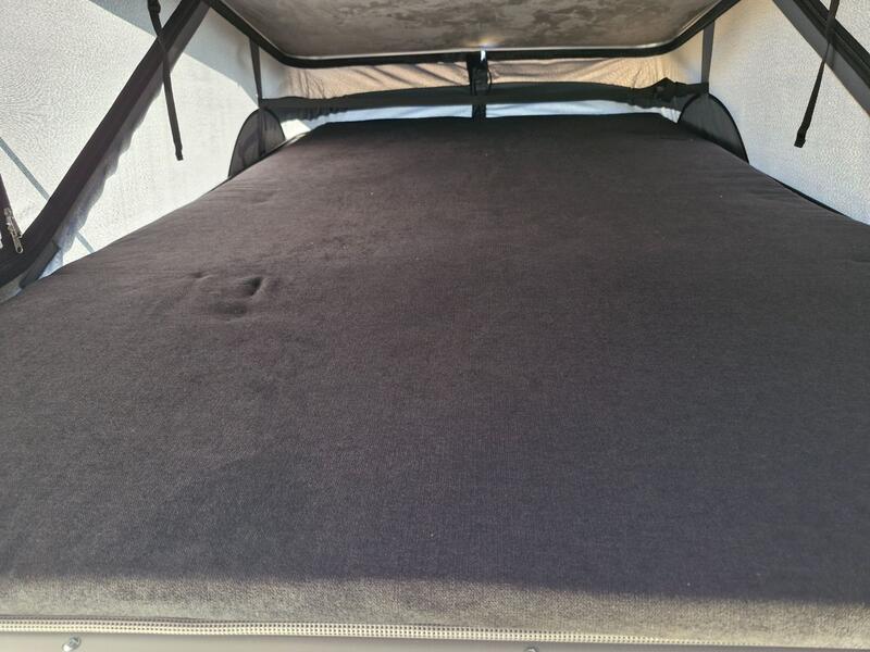 VOLKSWAGEN CAMPERVAN