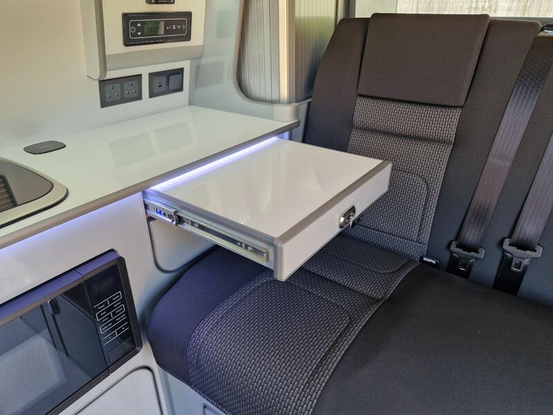 VOLKSWAGEN CAMPERVAN