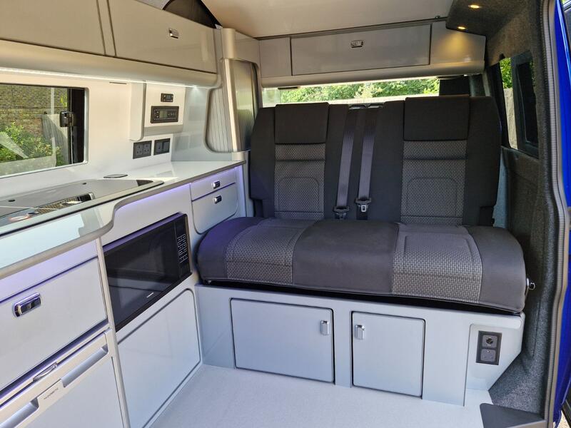 VOLKSWAGEN CAMPERVAN