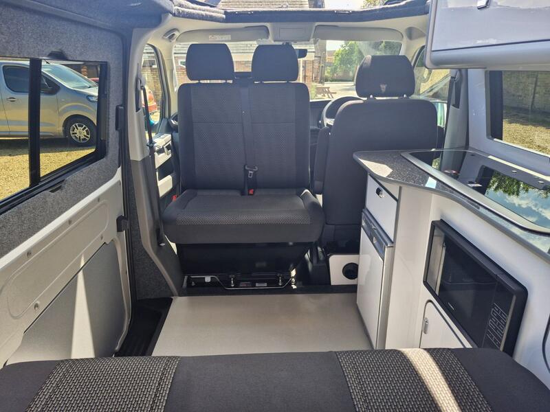 VOLKSWAGEN CAMPERVAN