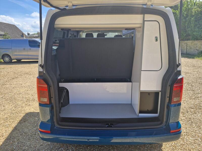 VOLKSWAGEN CAMPERVAN