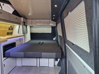 VOLKSWAGEN CAMPERVAN