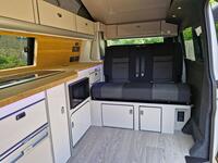 VOLKSWAGEN CAMPERVAN