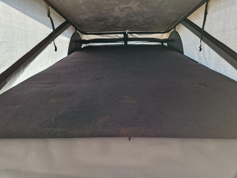 VOLKSWAGEN CAMPERVAN