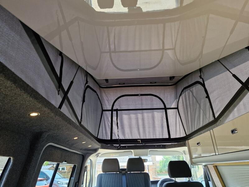 VOLKSWAGEN CAMPERVAN