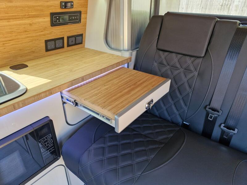 VOLKSWAGEN CAMPERVAN
