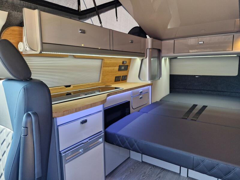 VOLKSWAGEN CAMPERVAN