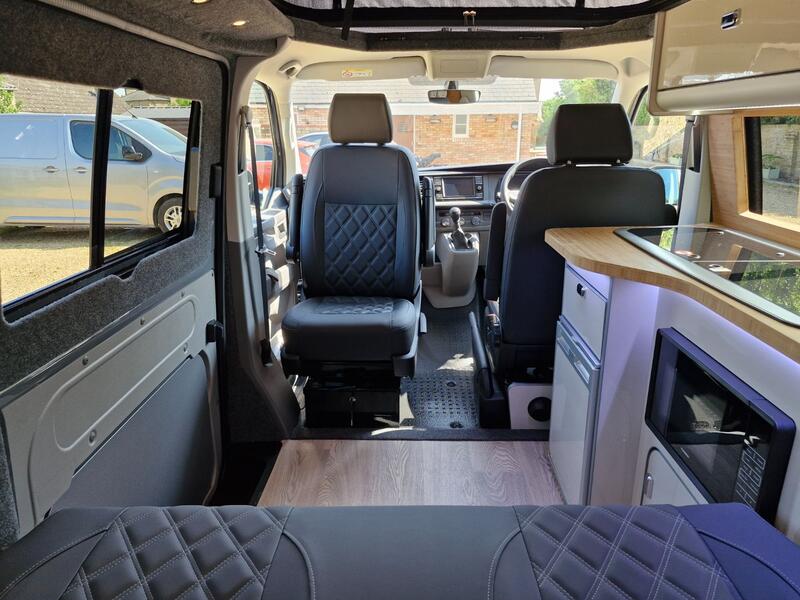 VOLKSWAGEN CAMPERVAN