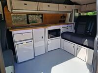 VOLKSWAGEN CAMPERVAN