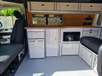 VOLKSWAGEN CAMPERVAN