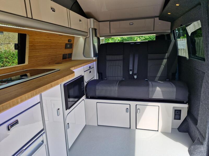 VOLKSWAGEN CAMPERVAN