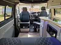 VOLKSWAGEN CAMPERVAN