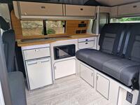 VOLKSWAGEN CAMPERVAN