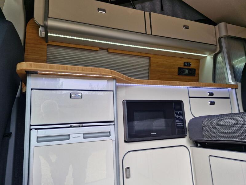 VOLKSWAGEN CAMPERVAN