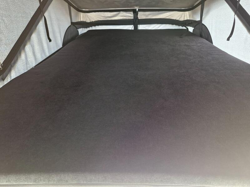 VOLKSWAGEN CAMPERVAN