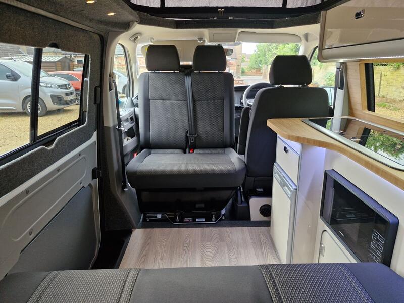 VOLKSWAGEN CAMPERVAN