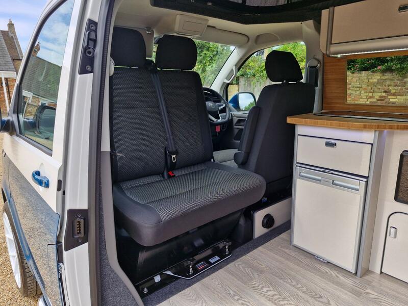 VOLKSWAGEN CAMPERVAN